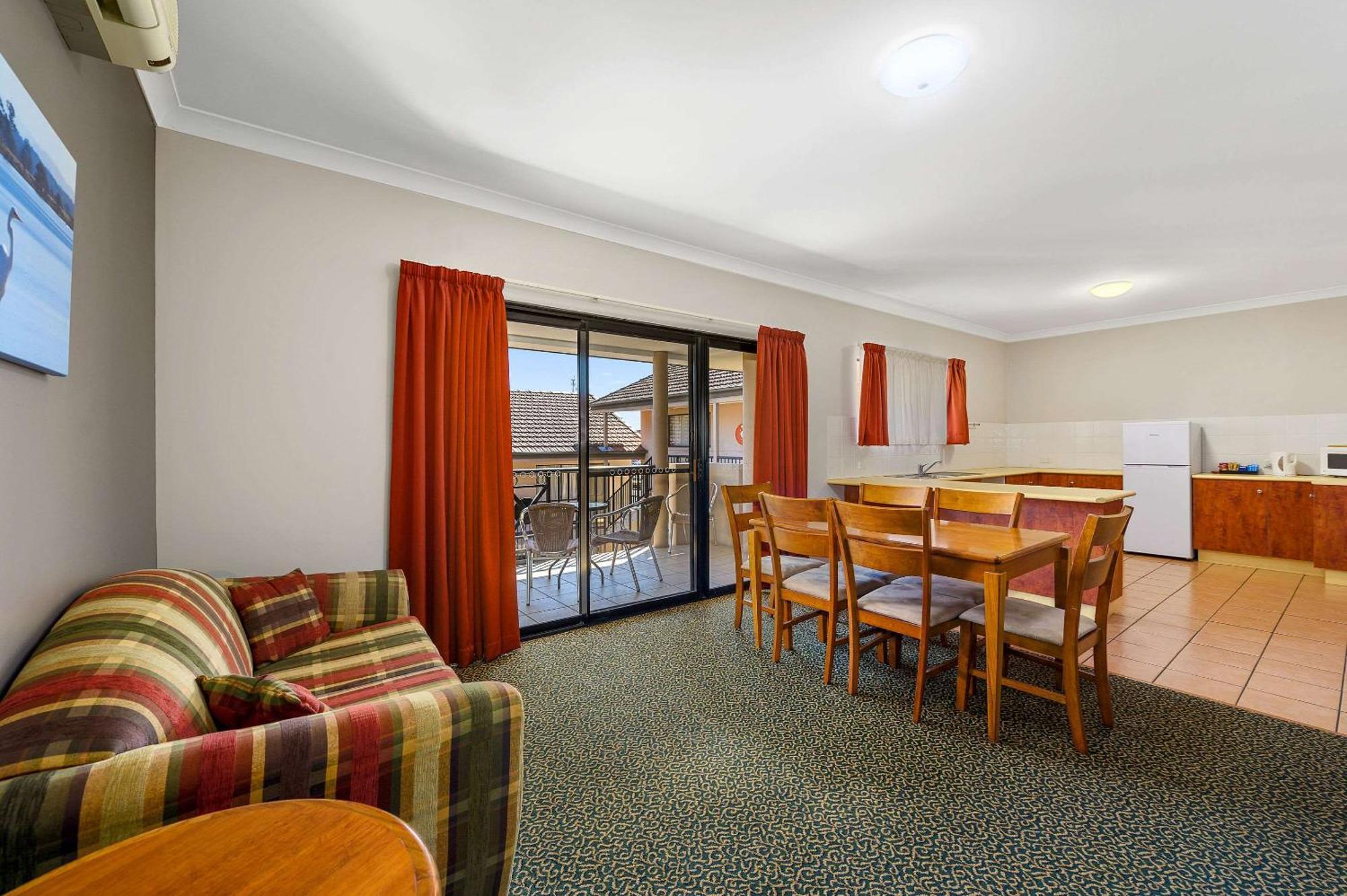 Quality Inn Grafton Exterior photo
